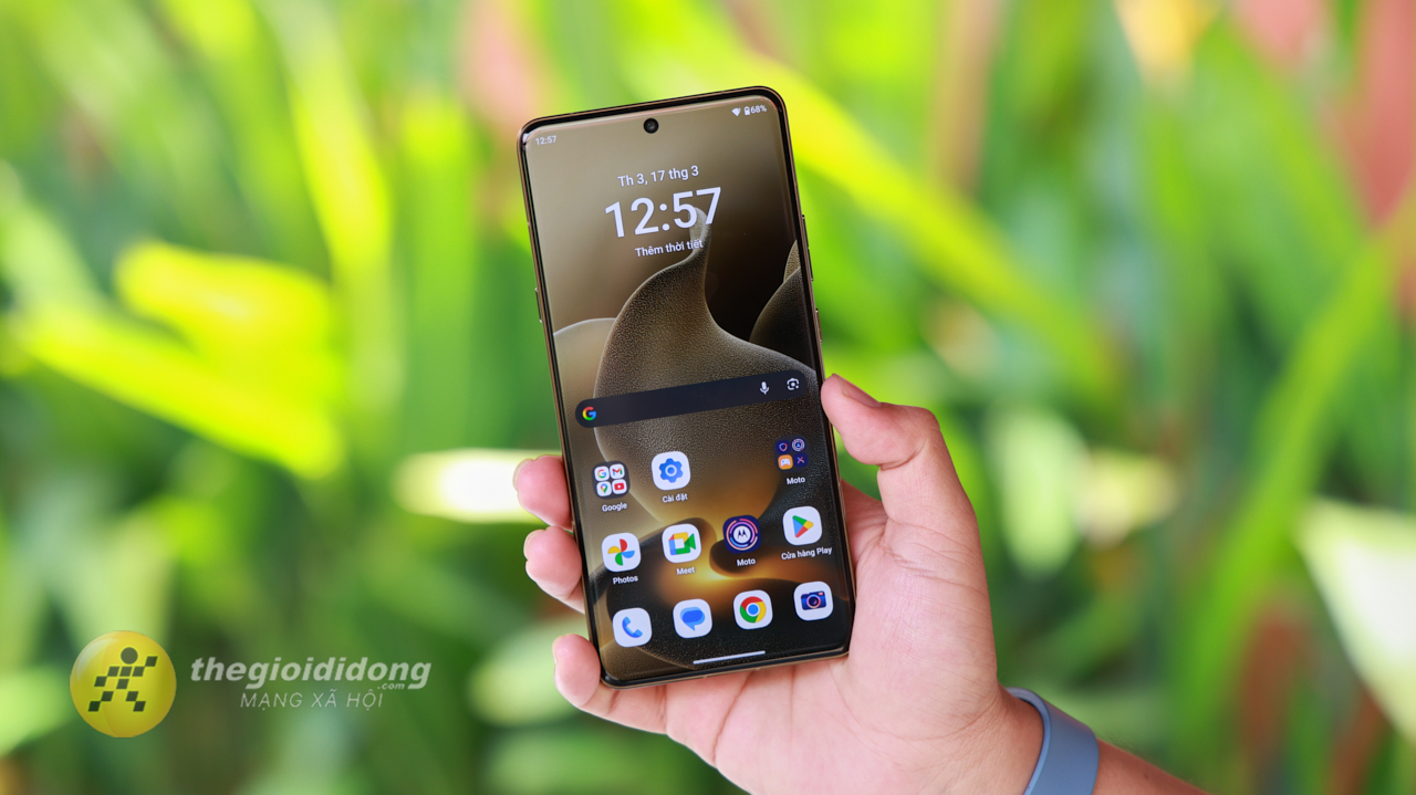 Đánh giá motorola Signature: Mỏng nhẹ dùng rất đã nhưng màn hình dễ xước và hơi nóng Đánh giá motorola Signature: Mỏng nhẹ dùng rất đã nhưng màn hình dễ xước và hơi nóng