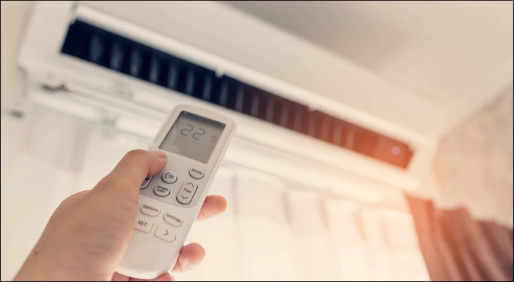 Đèn LED hồng ngoại trên remote không nháy sáng khi nhấn nút có thể là lỗi do cảm biến máy lạnh bị hỏng