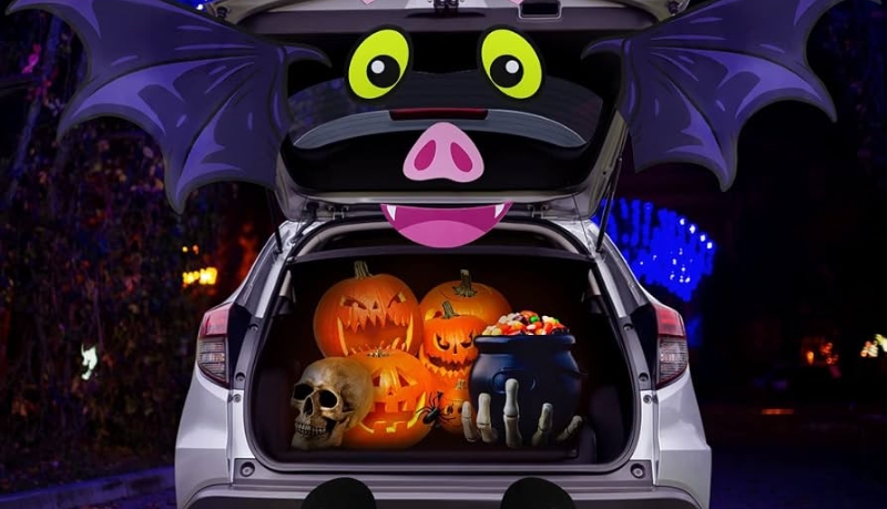 Mẫu ô tô Halloween dễ thương cho gia đình có bé Mẫu ô tô Halloween dễ thương cho gia đình có bé