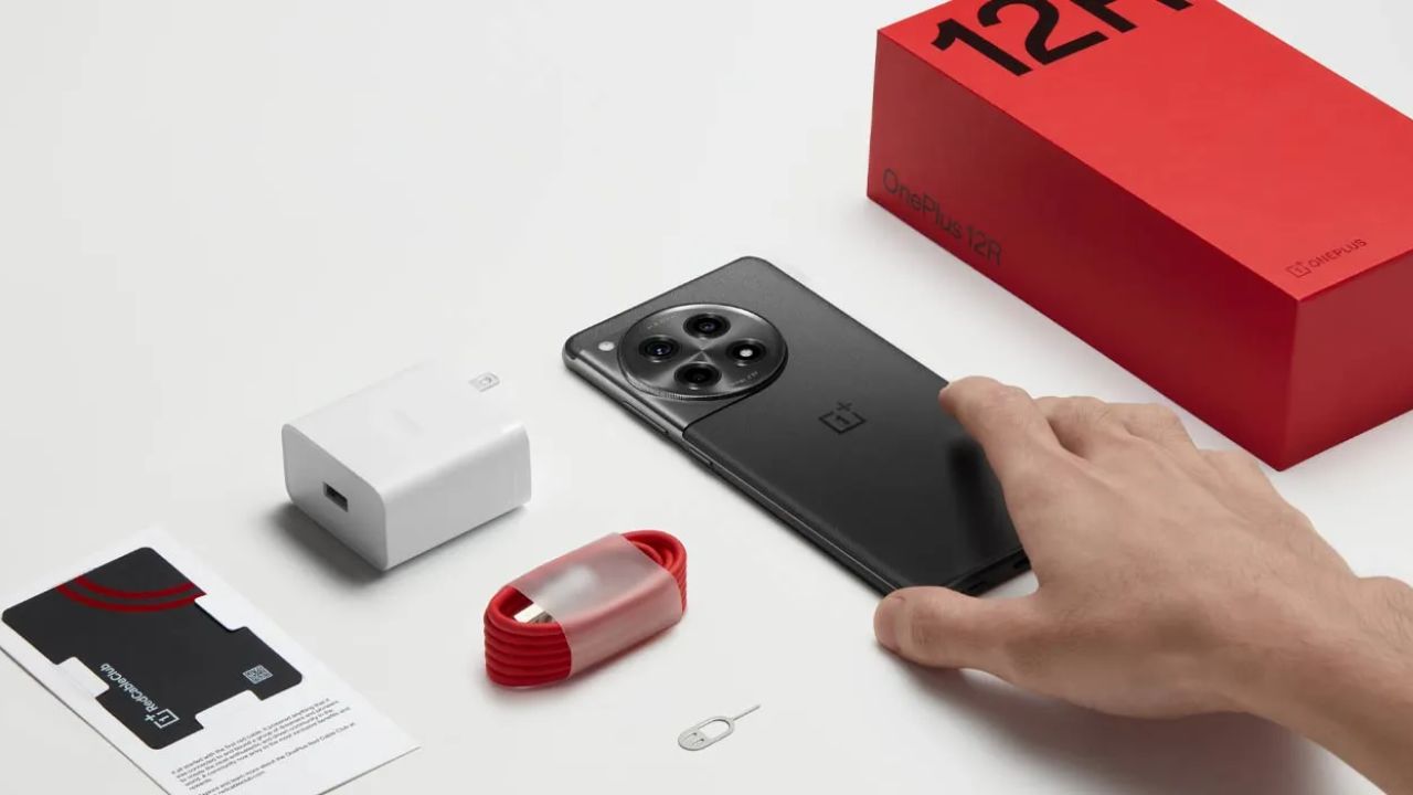 Thông số camera chính, kích thước pin và tốc độ sạc OnePlus 13