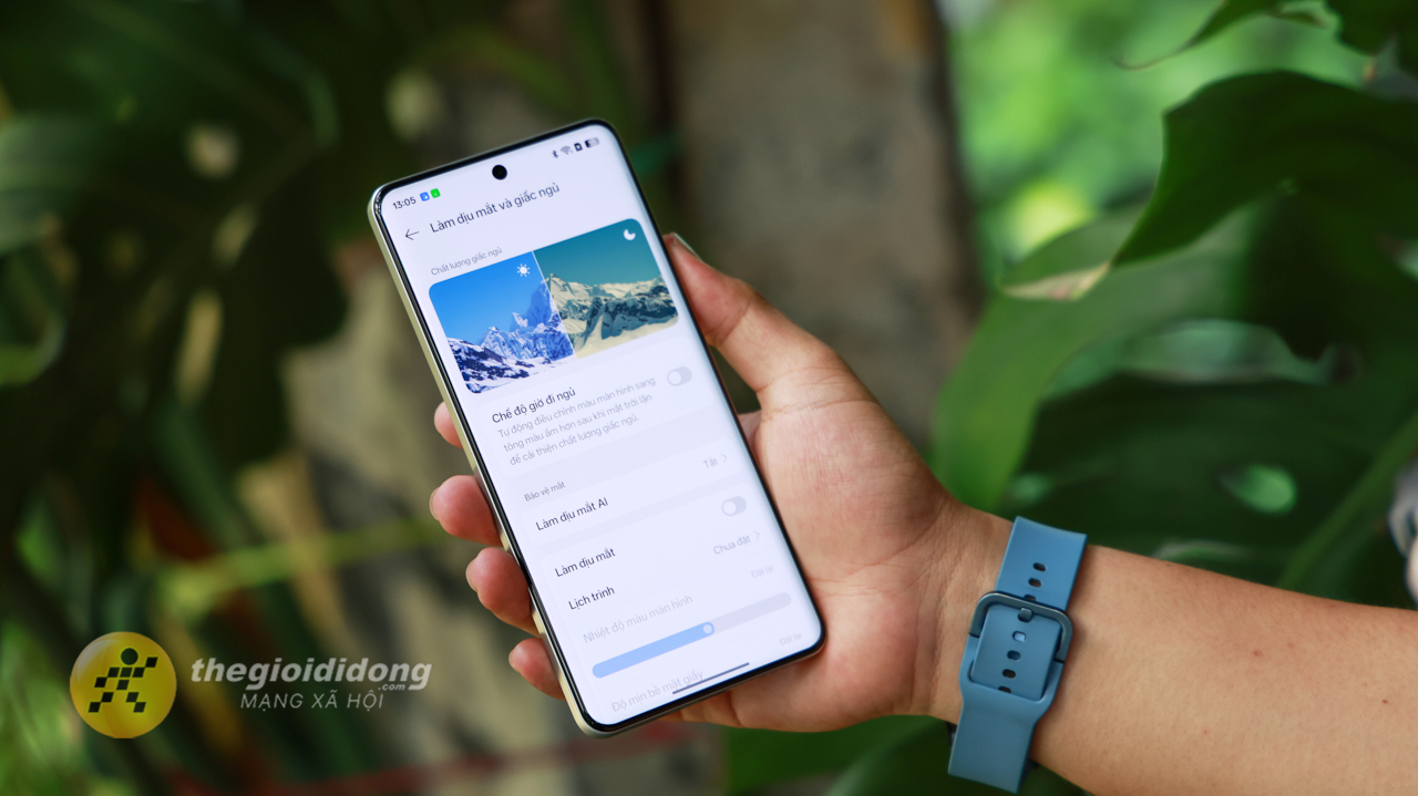 Mở hộp và trên tay realme P4 Power: Pin 