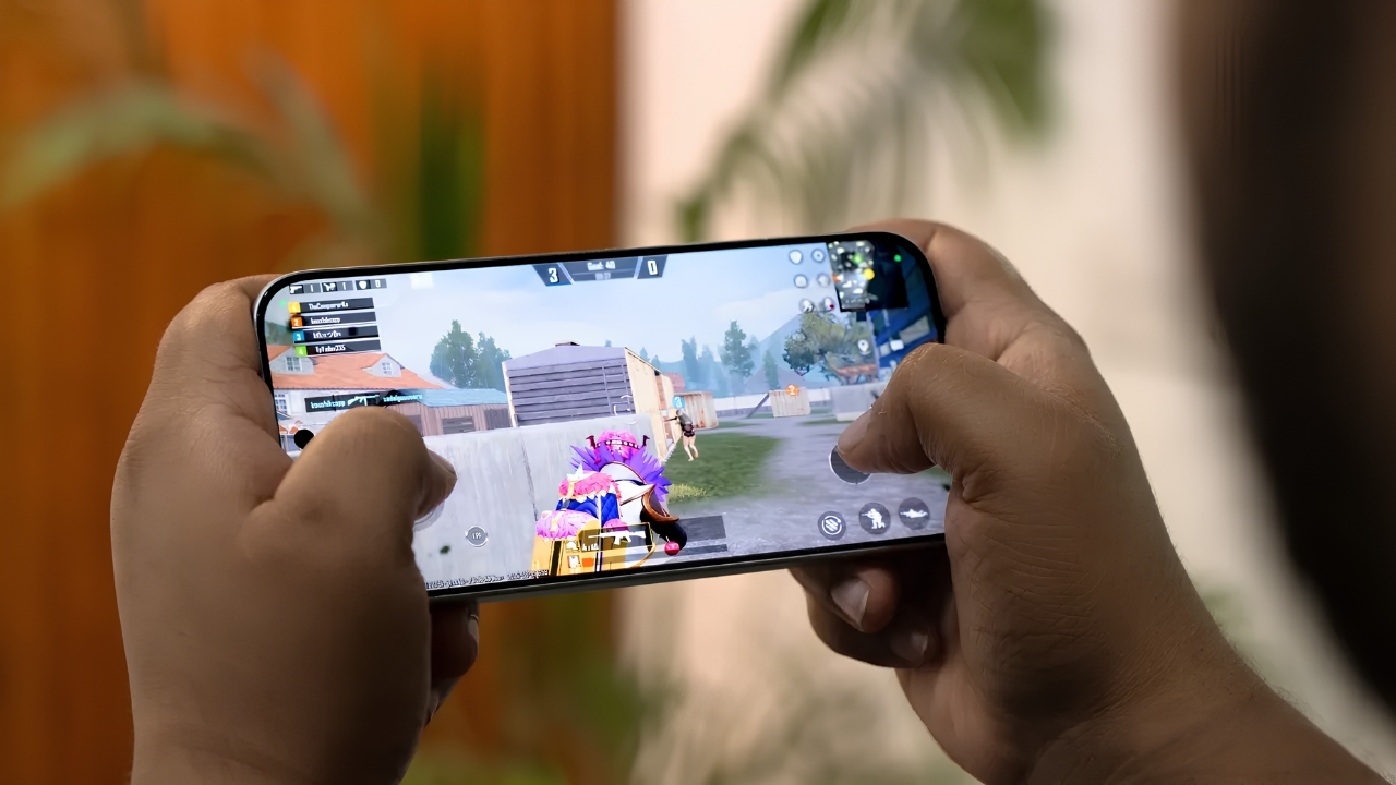 Trên tay POCO X8 Pro: Chip Dimensity 8500-Ultra, pin 6.500 mAh và sạc nhanh 100 W