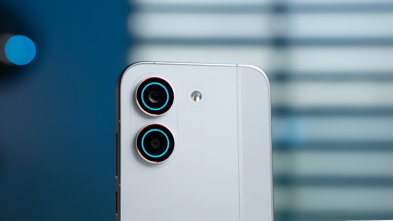 Trên tay POCO X8 Pro: Chip Dimensity 8500-Ultra, pin 6.500 mAh và sạc nhanh 100 W