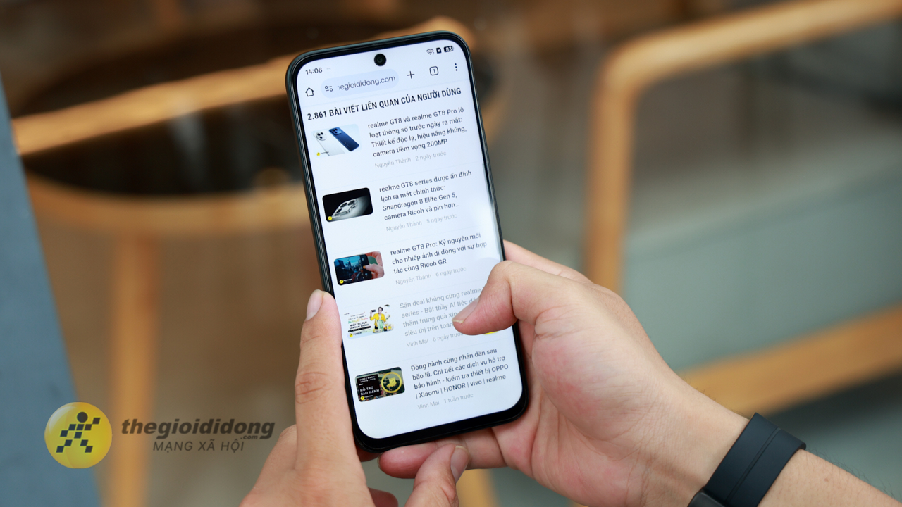 Trên Tay Realme C85 5G: Thiết Kế Mặt Lưng Đẹp Mắt, Viên Pin 7.000 Mah Và Sạc Nhanh 45 W