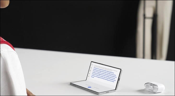 Bạn hoàn toàn có thể sử dụng Galaxy Z Fold 7 tương tự như một chiếc máy tính bảng hoặc laptop mini Bạn hoàn toàn có thể sử dụng Galaxy Z Fold 7 tương tự như một chiếc máy tính bảng hoặc laptop mini