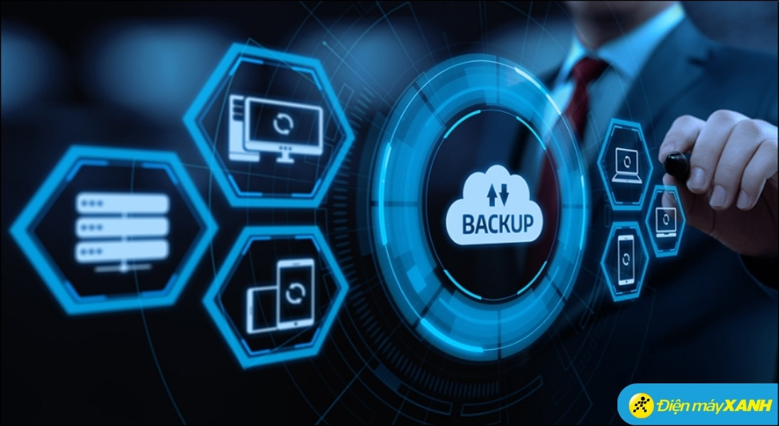 Sao lưu dữ liệu là bước bảo vệ quan trọng nhất khi Sao Thủy nghịch hành vì máy tính và điện thoại dễ gặp sự cố mất dữ liệu đột ngột Sao lưu dữ liệu là bước bảo vệ quan trọng nhất khi Sao Thủy nghịch hành vì máy tính và điện thoại dễ gặp sự cố mất dữ liệu đột ngột