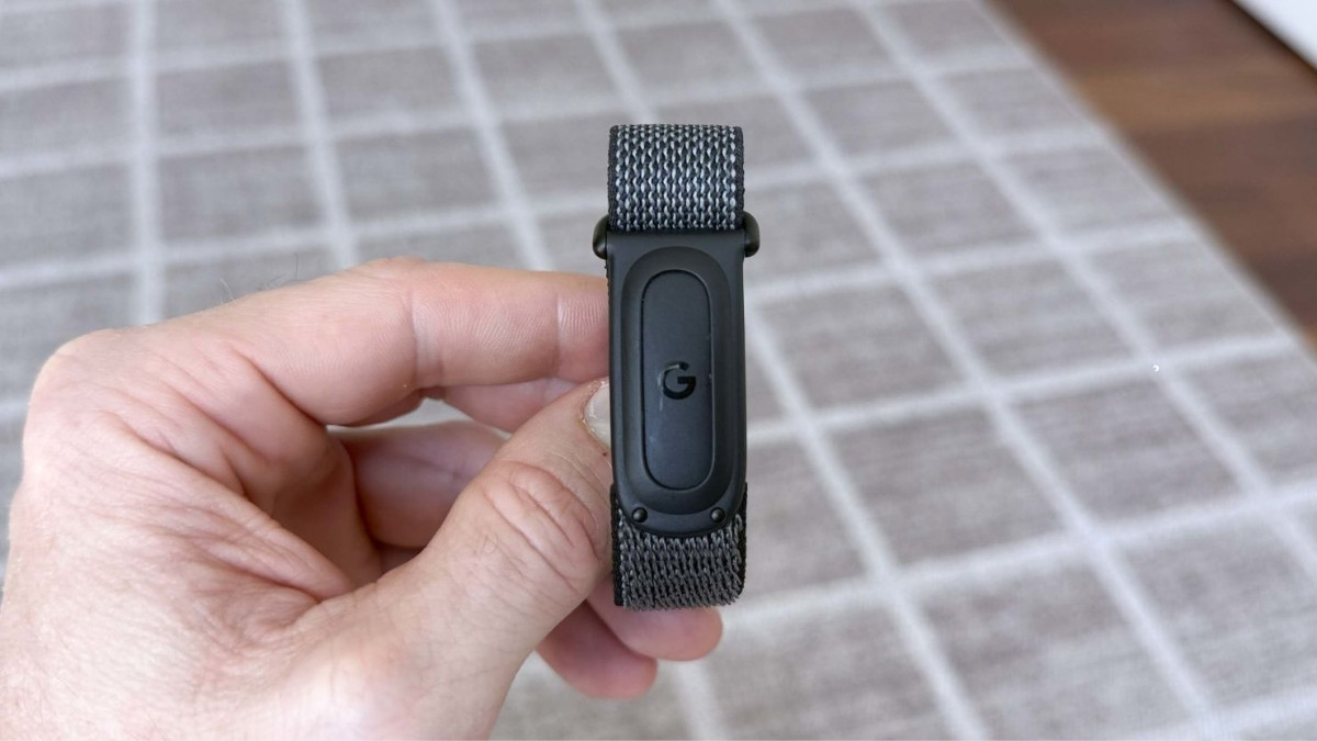 Google Fitbit Air đi kèm dây vải dệt Performance Loop thoáng khí Google Fitbit Air đi kèm dây vải dệt Performance Loop thoáng khí