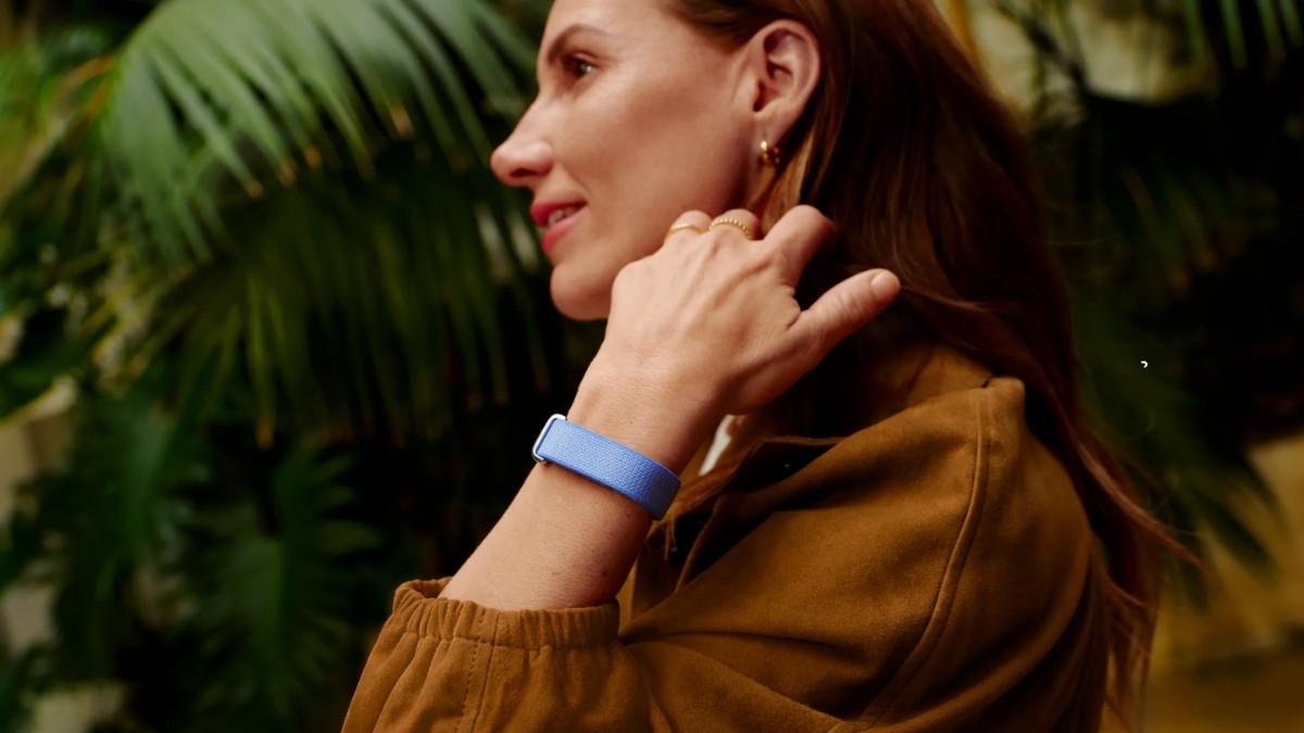 Google Fitbit Air đạt đỉnh cao về độ tinh mỏng Google Fitbit Air đạt đỉnh cao về độ tinh mỏng