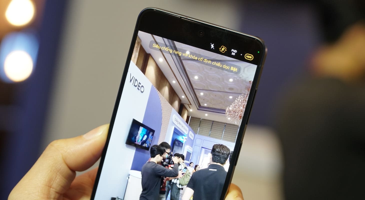 Tính năng chống rung thông minh giúp Galaxy S26 quay chụp những khung hình rõ nét