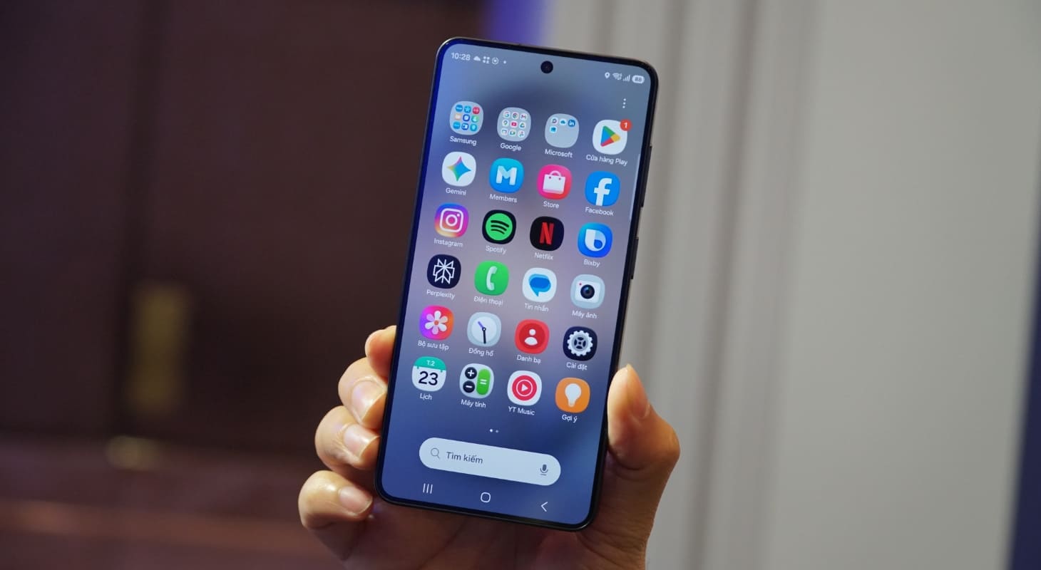 Samsung Galaxy S26 trang bị màn hình 6.3 inch rực rỡ, sống động