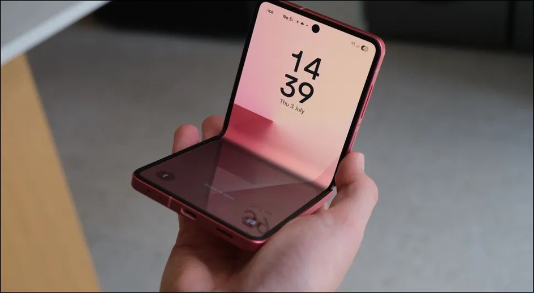 Samsung Galaxy Z Flip7 được nâng cấp đáng kể về màn hình so với Z Flip6