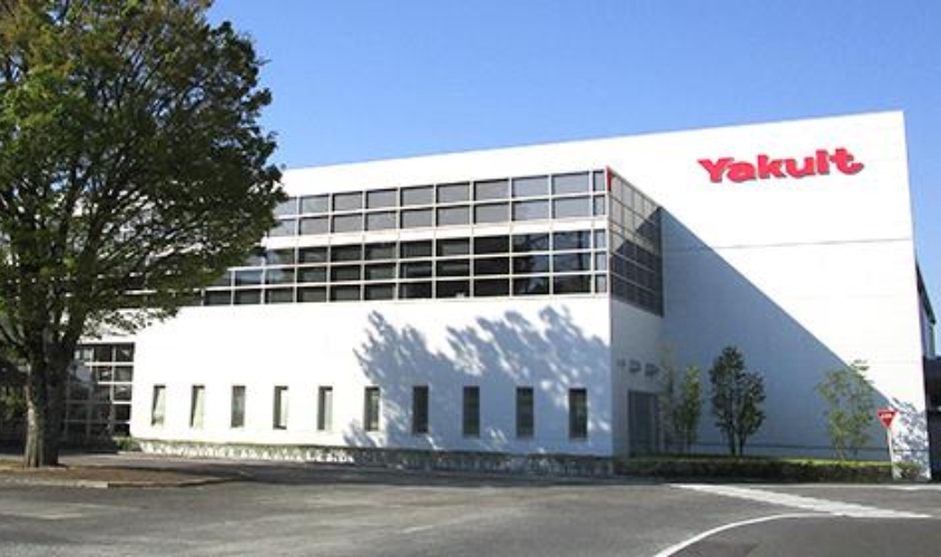 Sữa chua uống Yakult là sản phẩm đến từ thương hiệu Yakult Honsha