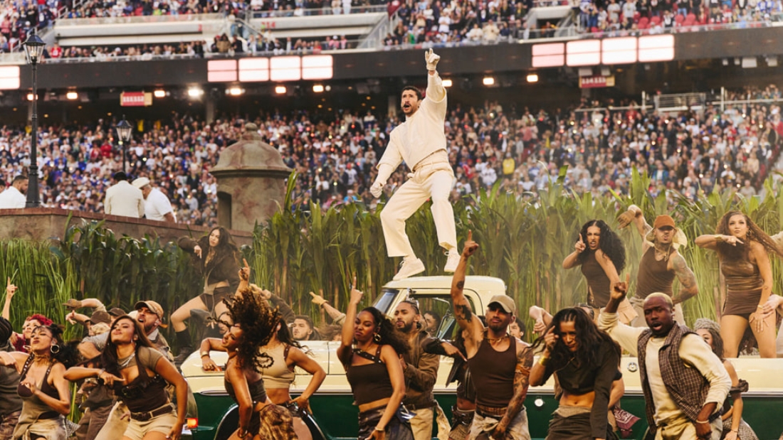 Halftime Show 2026 v&agrave; sự g&oacute;p mặt của Bad Bunny
