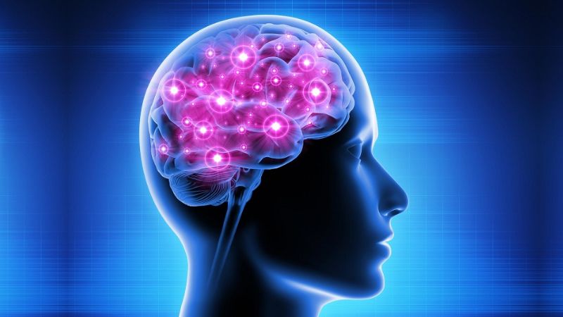 Hít bóng cười làm ảnh hưởng đến sự điều hòa tuần hoàn máu não ở cả mẹ và thai nhi