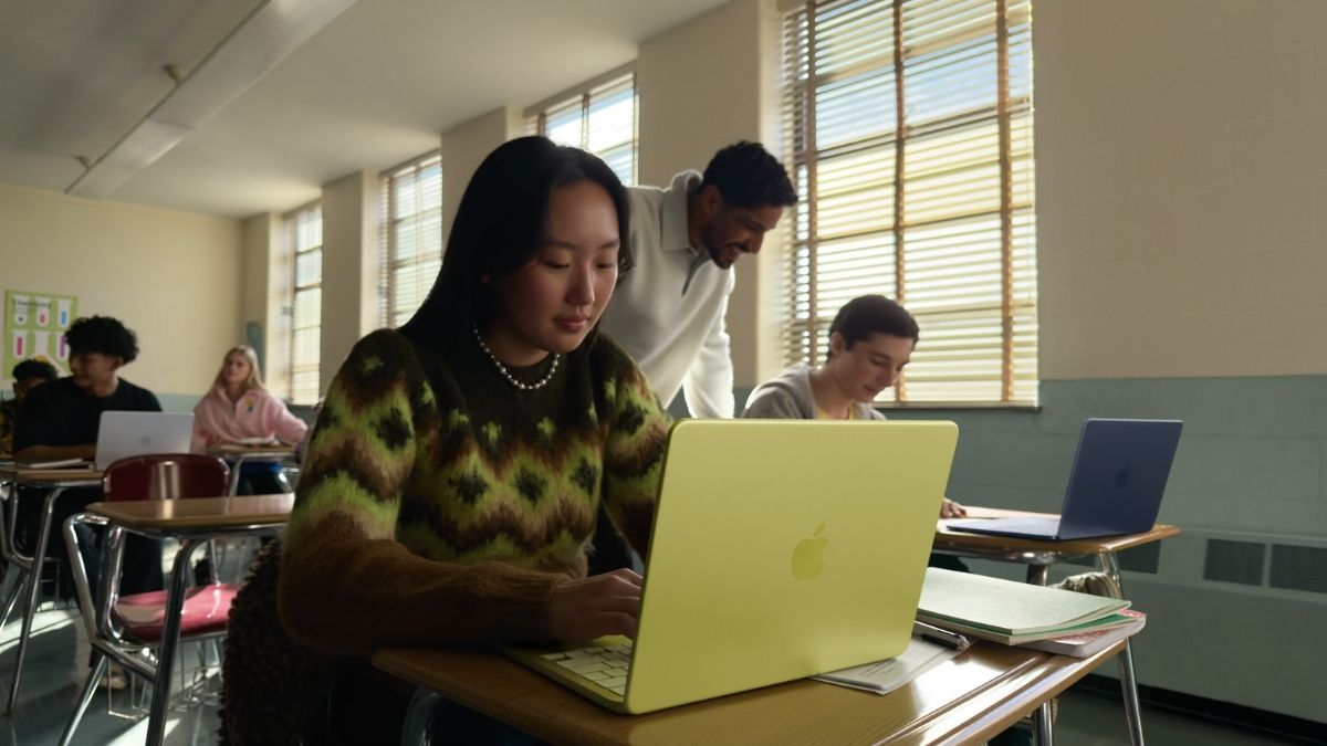 Tối ưu h&oacute;a chi ph&iacute; đầu tư với MacBook Neo