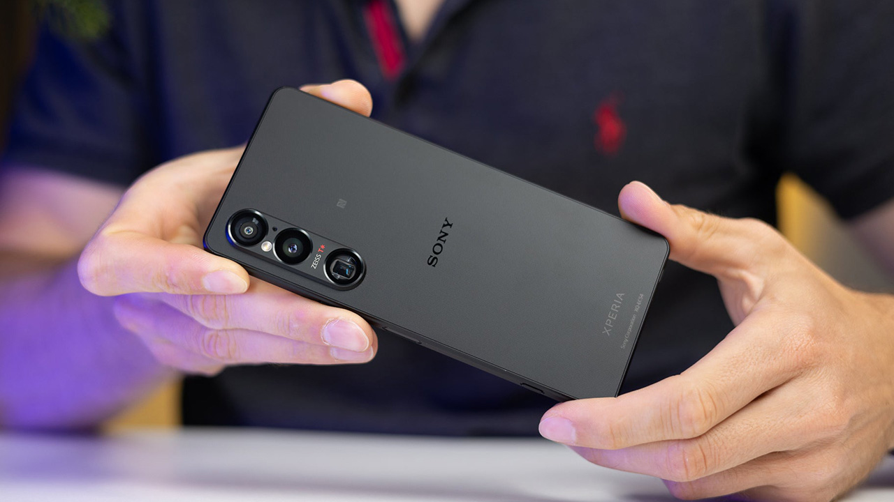 Sony Xperia 1 VII bị phát hiện trên nền tảng chấm điểm hiệu năng Geekbench. Sony Xperia 1 VII bị phát hiện trên nền tảng chấm điểm hiệu năng Geekbench.