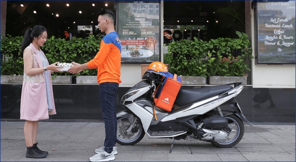 Khi có sai sót trong quá trình thanh toán hoặc yêu cầu hoàn tiền, bạn có thể liên hệ tổng đài AhaMove