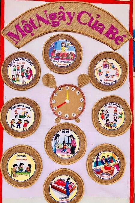 Trang trí cửa lớp mầm non 8