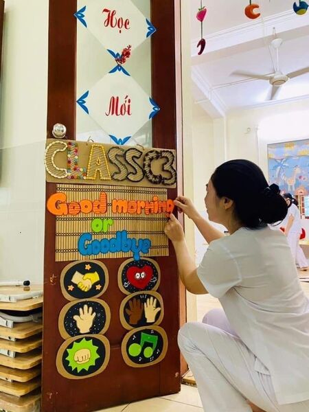 Trang trí cửa lớp mầm non 15