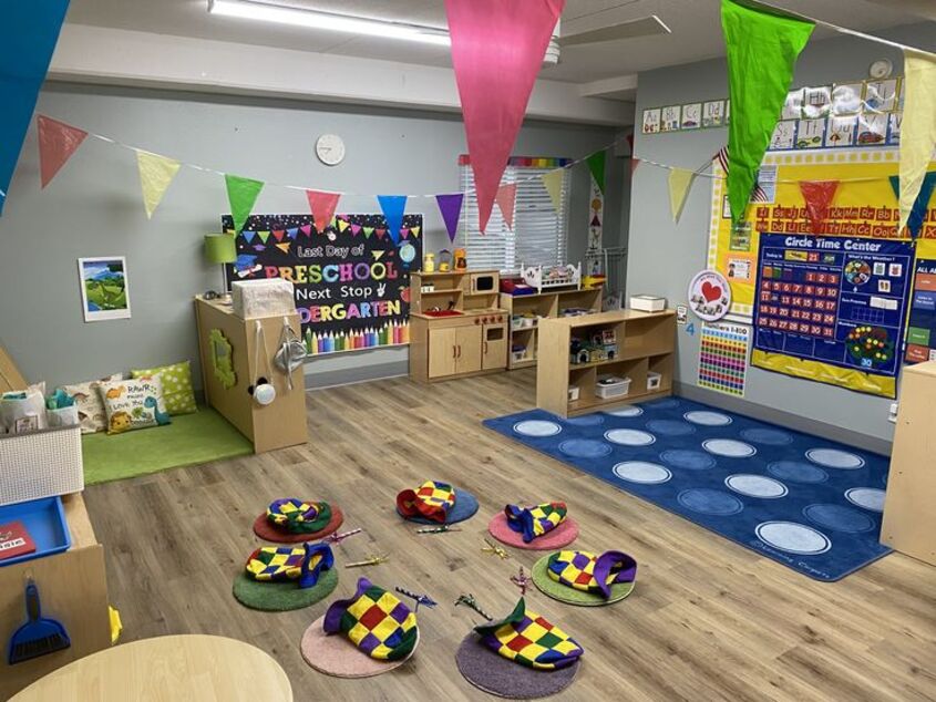 Hình minh hoạ trang trí lớp học mầm non 45 Hình minh hoạ trang trí lớp học mầm non 45