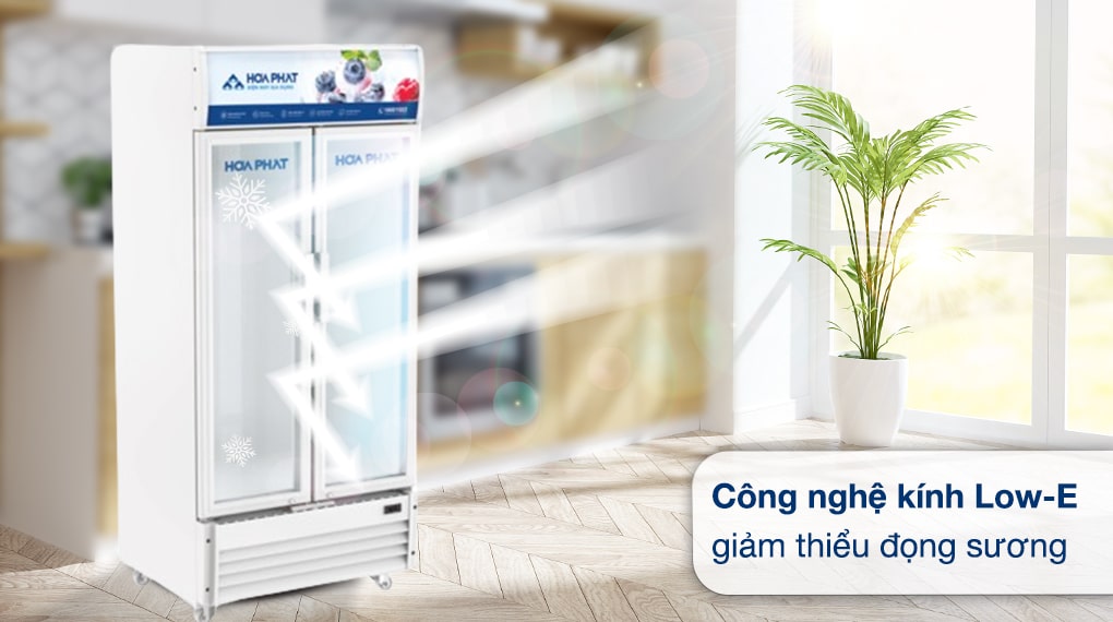 Tủ mát Hòa Phát Inverter 812 lít HSR D8812 mặt kính cường lực tích hợp đèn LED giúp trưng bày hàng hóa trực quan