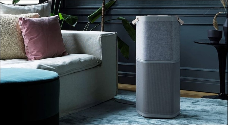 Bạn cần nhấn giữ nút nguồn hoặc nút Wi-Fi trên máy khoảng 5-10 giây để kết nối app với máy