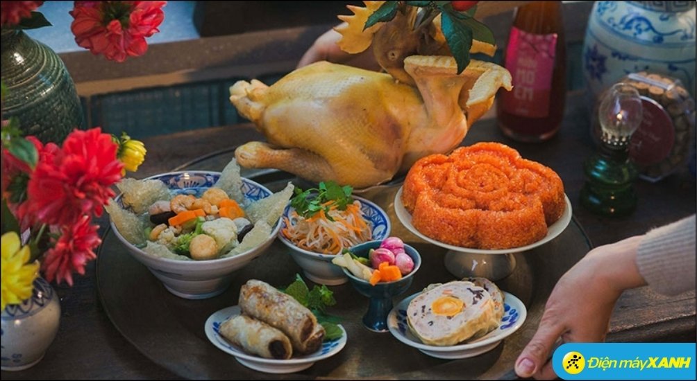 Mâm cỗ cúng gia tiên cần chuẩn bị chu đáo, tùy theo dịp như ngày thường, rằm mùng một, giỗ chạp hoặc Tết