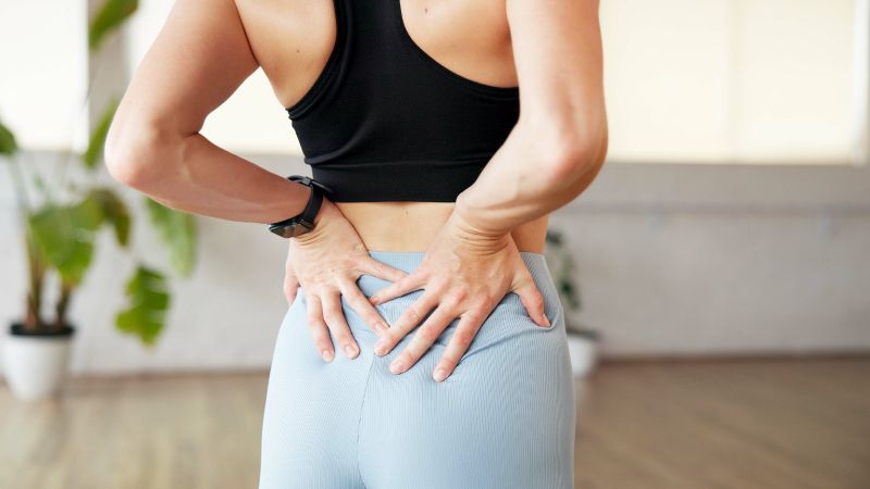 Thoát vị đĩa đệm có thể gây ra tình trạng tê chân Thoát vị đĩa đệm có thể gây ra tình trạng tê chân