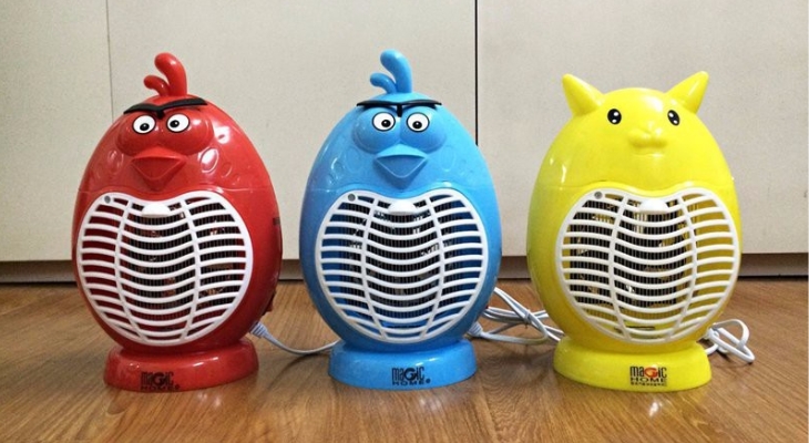 Sử dụng đèn bắt muỗi bằng quạt hút để đảm bảo an toàn cho trẻ em