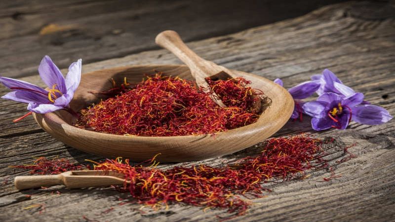 Dùng saffron đúng liều lượng để mang lại hiểu quả và an toàn cao nhất