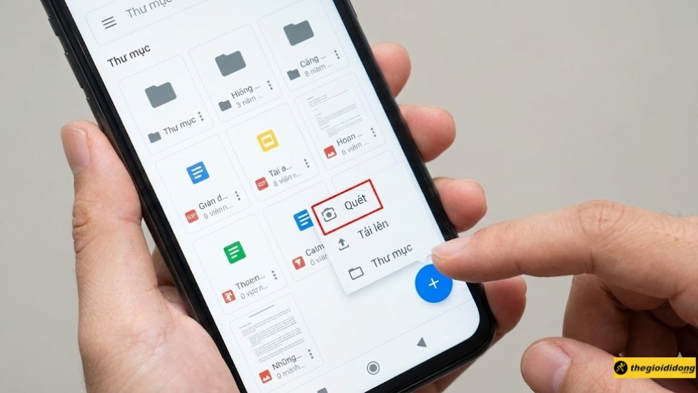 Nhấn v&agrave;o dấu + ở g&oacute;c dưới b&ecirc;n phải v&agrave; chọn Qu&eacute;t