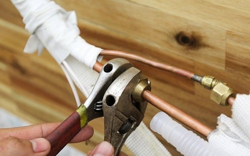 Máy lạnh Inverter cần ống đồng đúng chuẩn, sạch, chất lượng tốt để đảm bảo tiết kiệm điện và bền