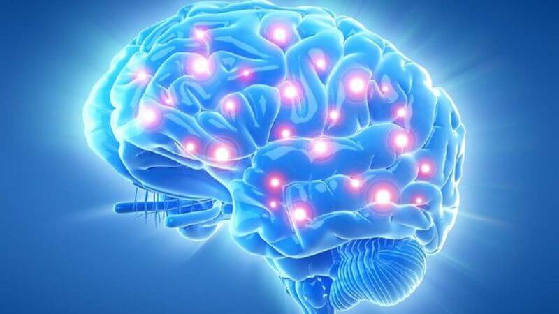 Uống nước buổi sáng giúp duy trì sự tập trung và tăng cường trí nhớ
