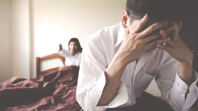 Xem phim đen quá nhiều có thể gây rối loạn chức năng tình dục Xem phim đen quá nhiều có thể gây rối loạn chức năng tình dục