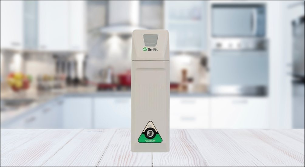 Máy lọc nước RO AOSmith R400E 2 lõi với thiết kế nhỏ gọn, đơn giản