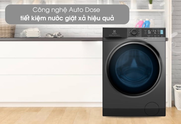 Máy giặt Electrolux UltimateCare 900 Inverter 11 kg EWF1141R9SB được trang bị công nghệ Auto Dose Máy giặt Electrolux UltimateCare 900 Inverter 11 kg EWF1141R9SB được trang bị công nghệ Auto Dose
