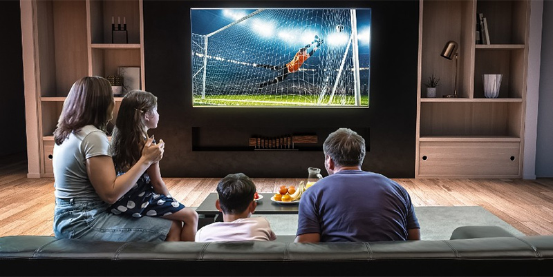 Lắp đặt kệ có khoảng cách để xem tivi an toàn