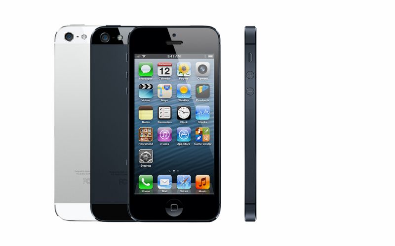 iPhone 5 (2012) iPhone 5 (2012)