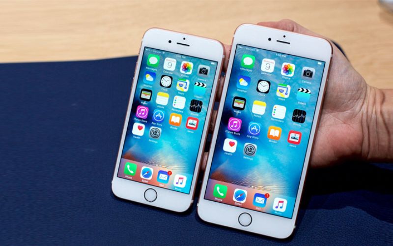 iPhone 6s/6s Plus (2015) iPhone 6s/6s Plus (2015)