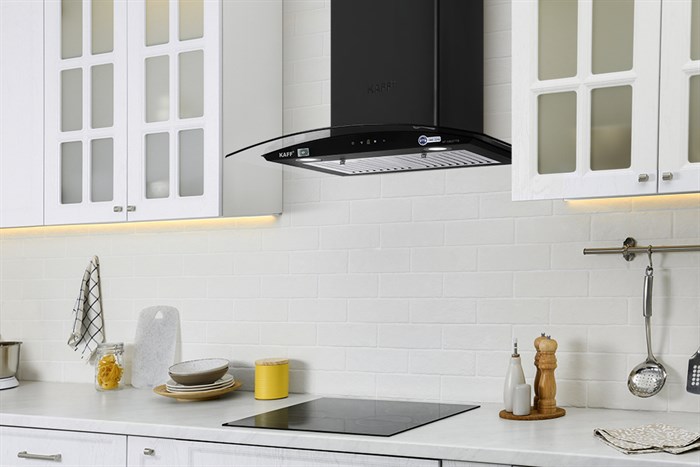 Máy hút mùi KAFF KF-GB207TB thiết kế dạng kính cong sang trọng, hoạt động với công suất hút lớn