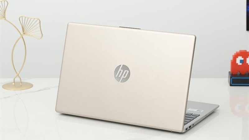 HP 15 fc0655AU R5 7430U