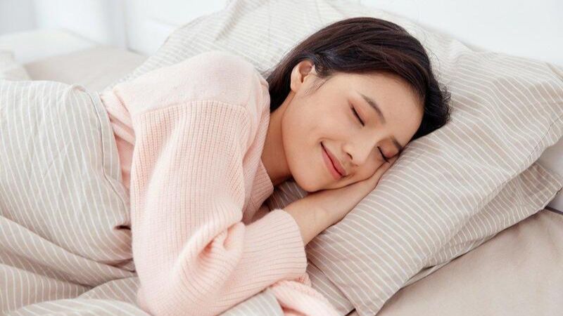 Sắt có lợi ích trong việc giảm các triệu chứng mất ngủ và cải thiện thói quen ngủ
