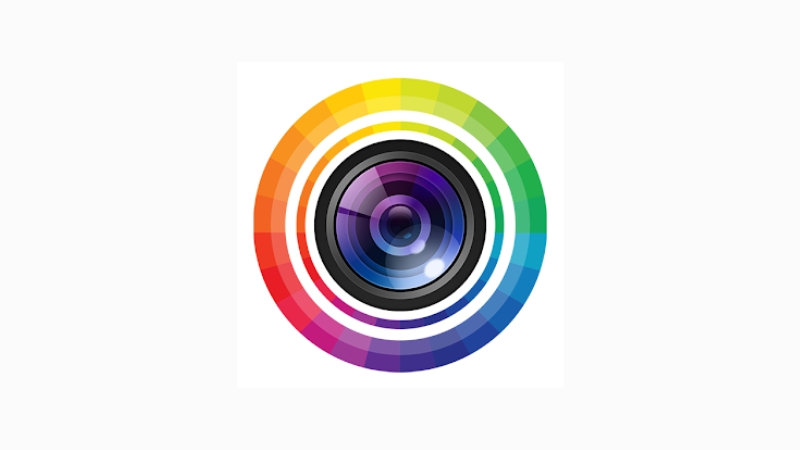 PhotoDirector PhotoDirector
