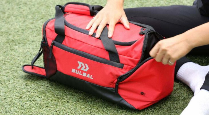 Với nhiều ngăn, chiếc túi giúp người yêu bạn dễ dàng sắp xếp và tìm kiếm đồ đạc Với nhiều ngăn, chiếc túi giúp người yêu bạn dễ dàng sắp xếp và tìm kiếm đồ đạc