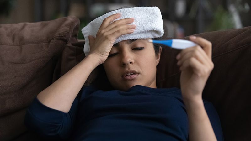 Sả v&agrave; gừng được sử dụng rộng r&atilde;i để hỗ trợ hạ sốt