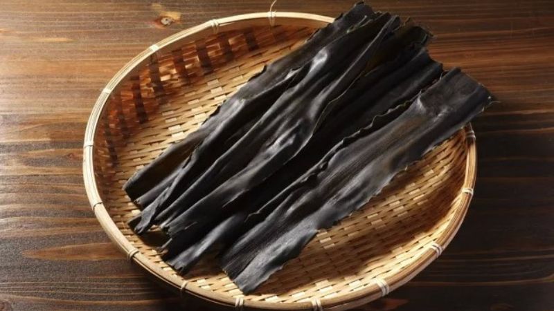 Tảo bẹ Kombu là loại tảo chứa nhiều i ốt nhất 