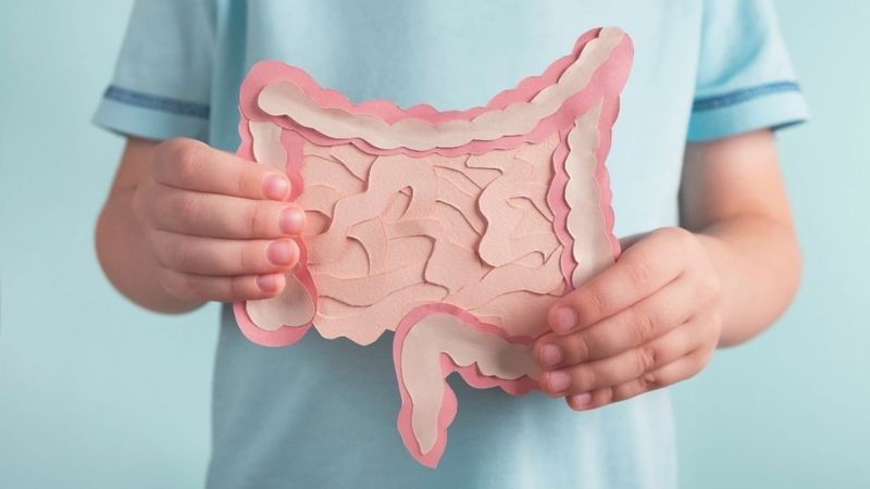 Người rối loạn đường ruột dễ thiếu canxi, nên cần bổ sung đầy đủ