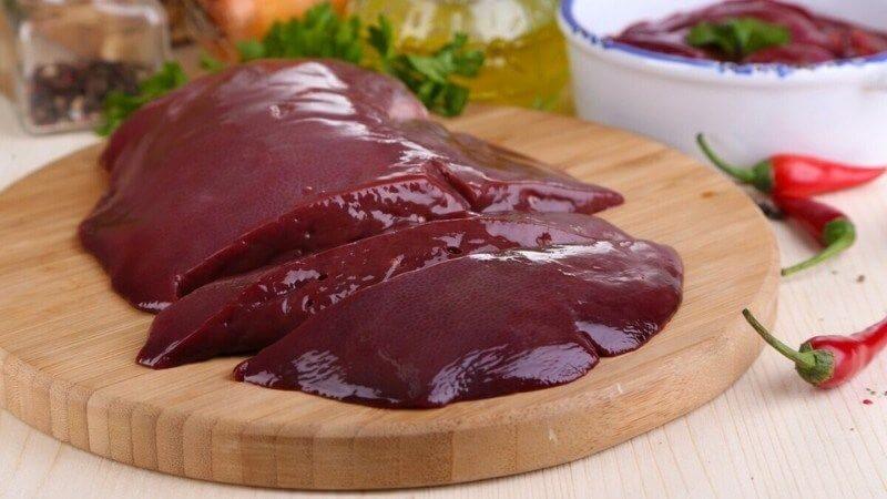 Gan không chỉ giàu vitamin B12 mà còn chứa nhiều taurine và các dưỡng chất khác giúp tăng cường sức khỏe