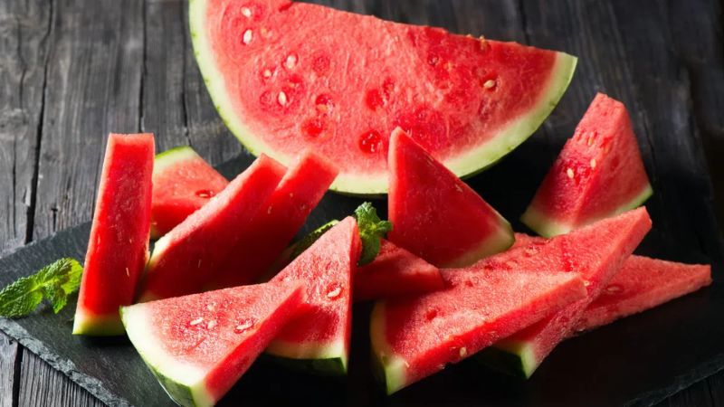 Một miếng dưa hấu có thể cung cấp tới 13.000 microgam lycopen