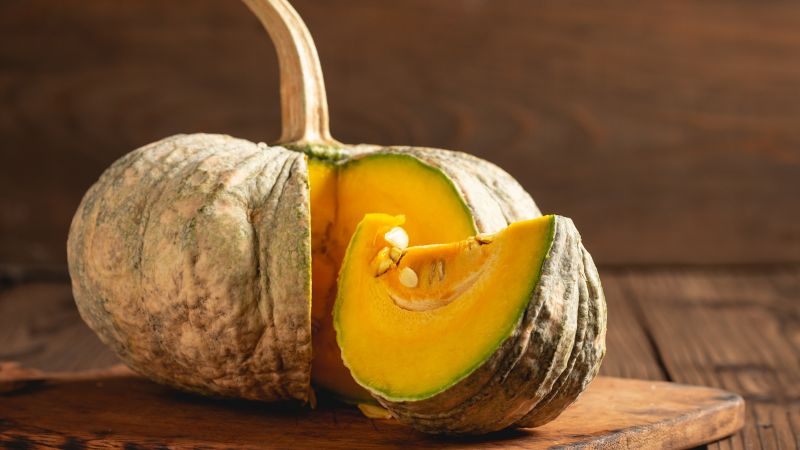 Bổ sung bí ngô trong bữa ăn hằng ngày giúp cải thiện sức khỏe mắt, tim mạch và ngăn ngừa ung thư